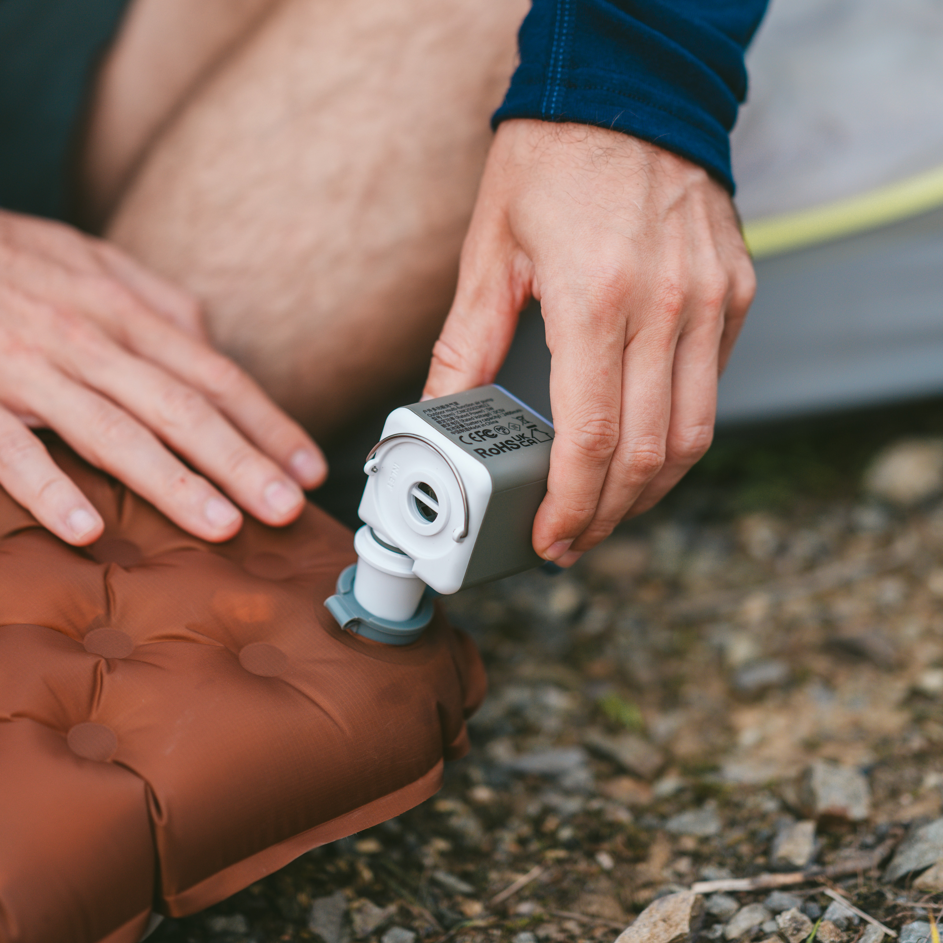 Naturehike Wind mini 2 kompresor/pumpa so svetlom 104g - zelená